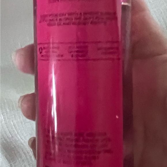 BATH & BODYWORKS Tropical Pink Pineapple Sunrise Fragrance Mist
8 oz NWT - Picture 8 of 9